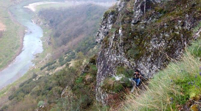 Piknik yolunda mahsur kalan üniversiteliyi itfaiye kurtardı