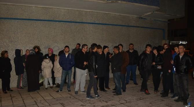Çatı katında çıkan yagın paniğe neden oldu