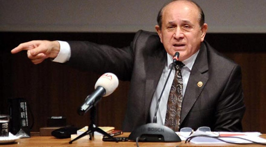 Burhan Kuzu’nun ‘Başkanın fesih yetkisi var dediği’ tweet’i sosyal medyada olay oldu!