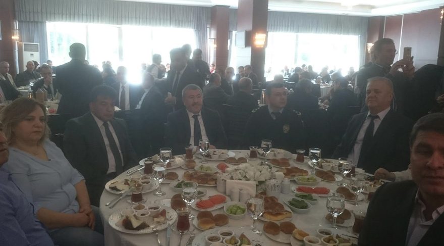 Mustafa Çalışkan emekli polislerle buluştu
