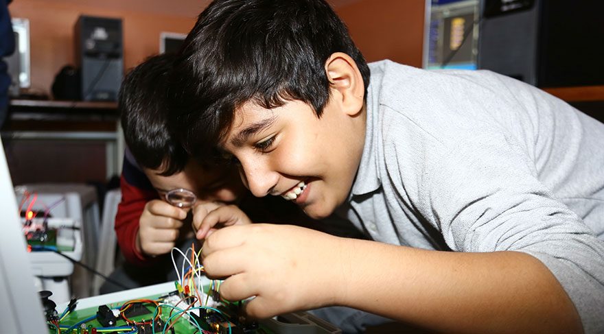 Eğitimde fırsat eşitliğiyle ‘Başarı Her Yerde’