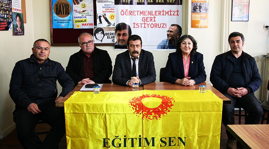 İhraç edilen öğretmenler için 3 bin 500 imza