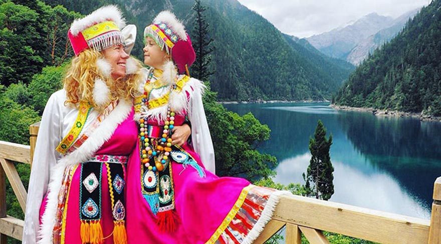 6 yaşındaki kızıyla dünyayı gezmek için işini bıraktı