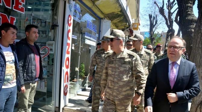 Genelkurmay Başkanı ve kuvvet komutanları Şırnak'ta (2)