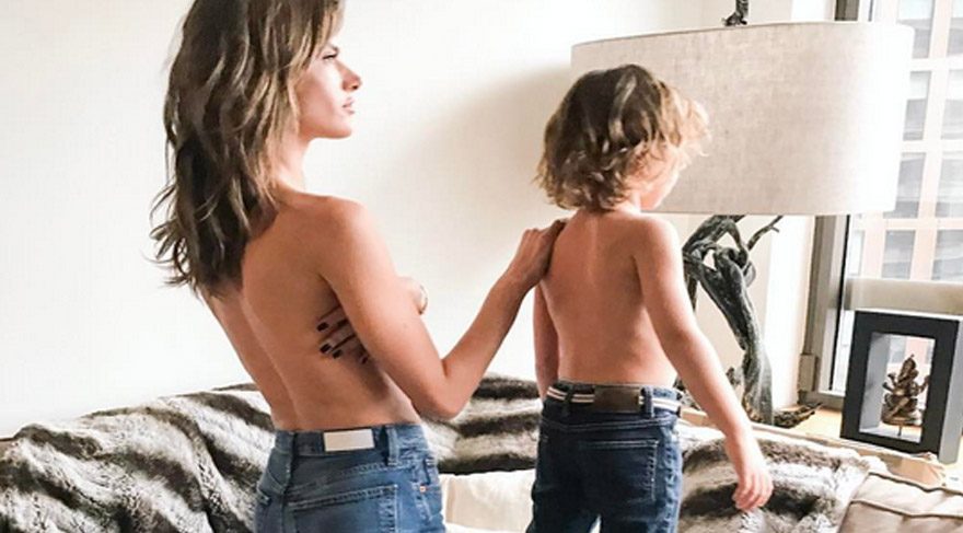 Alessandra Ambrosio oğluyla birlikte objektif karşısına geçti
