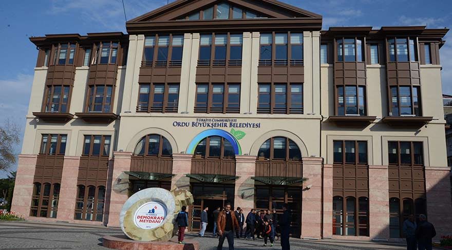 Erdoğan’ın talimatıyla Ordu Büyükşehir Belediyesi’nde ‘böcek’ arandı