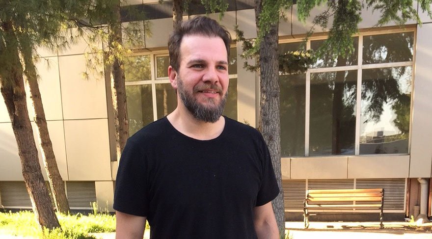 Oyuncu Tolga Karel serbest bırakıldı