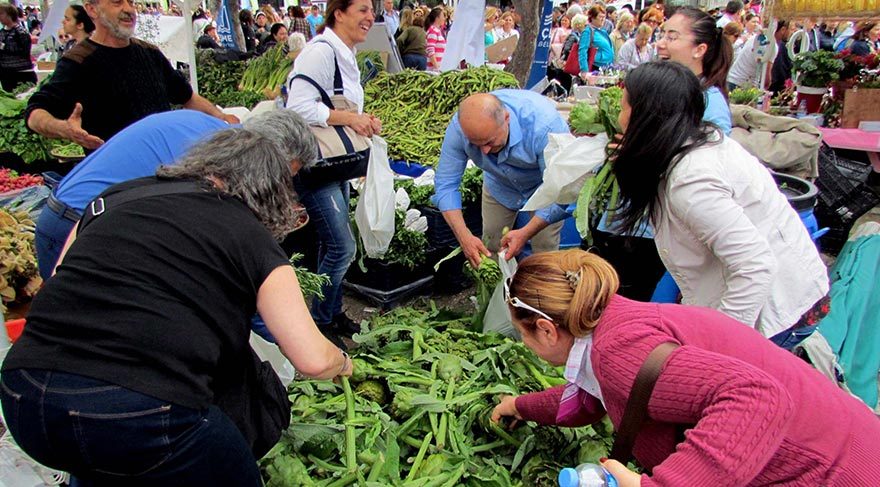 Adana ve Alaçatı’da festival zamanı