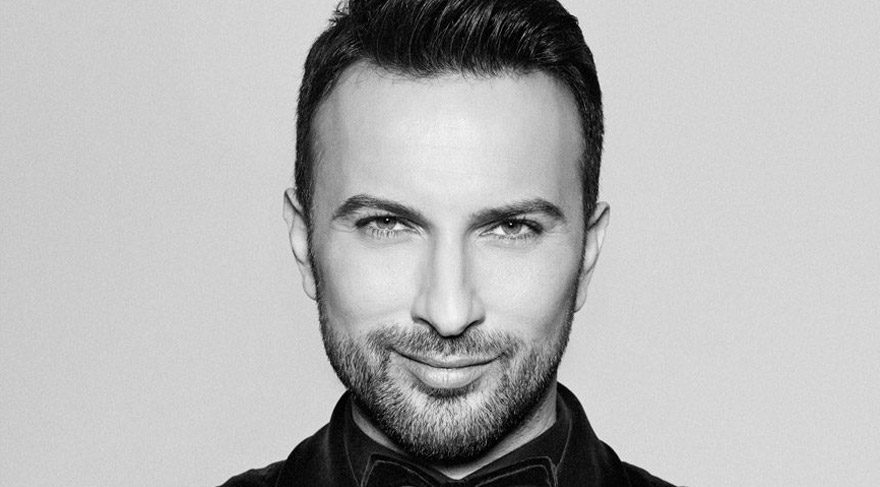 Megastar Tarkan, Atatürk için söyledi