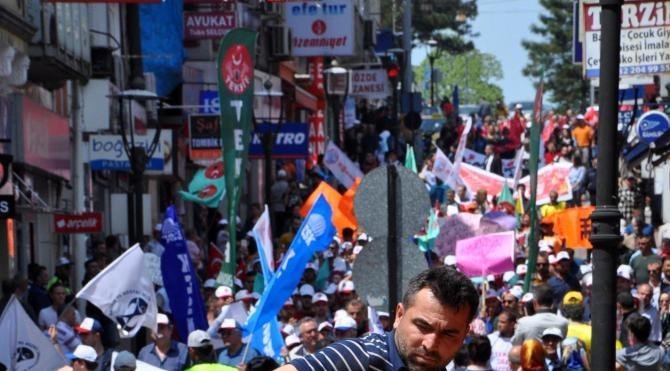Bartın'da 1 Mayıs yürüyüşü