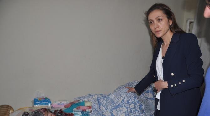 Patlamada yanan Suriyeli kadın Türkiye’de tedavi ediliyor