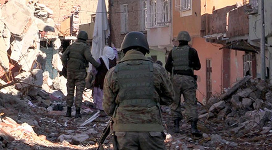 17 yaşındaki kız, yaylada kendisini taciz eden genci öldürdü