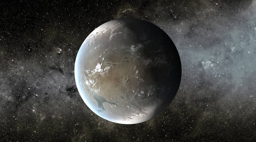 Şimdi bu Yeni Ay'da Mars ve Satürn karşı karşıya olacaklar. Astrolojinin iki kötücülü karşı karşıya olacak. Bu ikili astrolojinin iki kötücülü olarak bilinirler ve kötü şansa işaret eder. Engel, problem, sorun, baş belası işlere işaret eder. Cesaret gerektiren işlerde başarılı olmak zorlaşır. Gücümüz kısıtlanır, kendimizi yeterince iyi bir şekilde ortaya koyamayabiliriz.