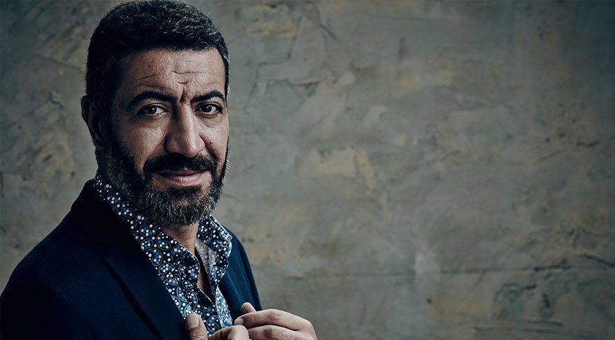 Hakan Altun babasının cenazesinde fenalaştı