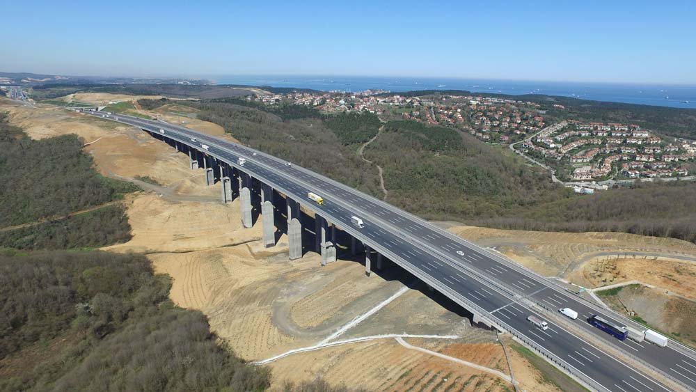 İstanbul'da Kuzey Marmara Otoyolu Kenarlarındaki Fidanlar Kuruyor