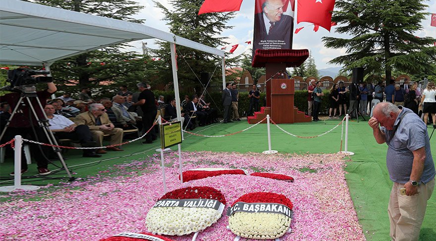 demirel-4
