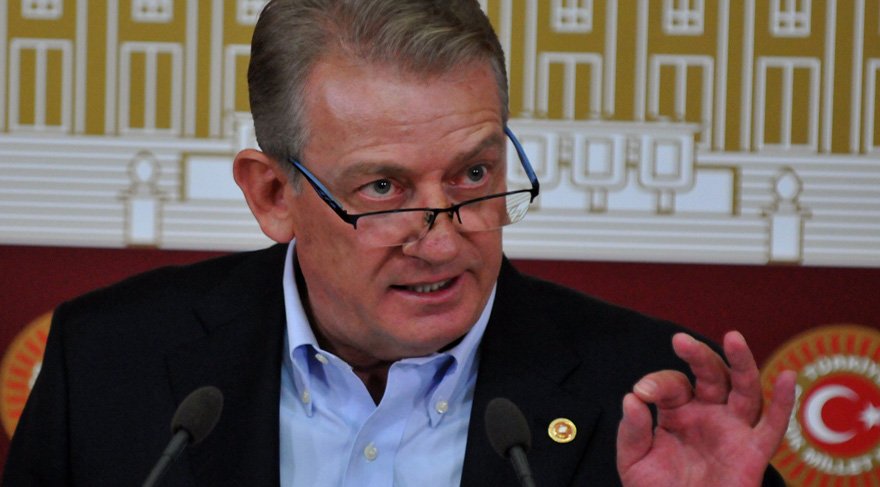 CHP’li Pekşen’den çok sert açıklama: İlaç tekelleriyle ele ele…