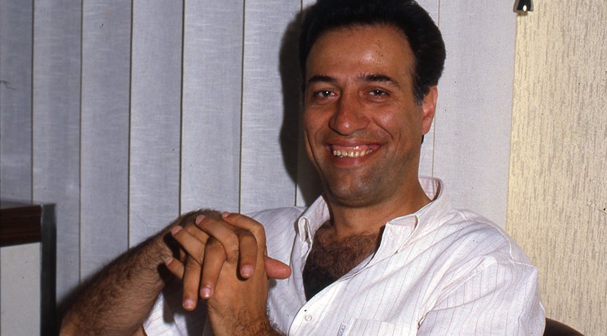 Ali Sunal’dan duygusal itiraf: Babamın filmlerini hala izleyemiyorum