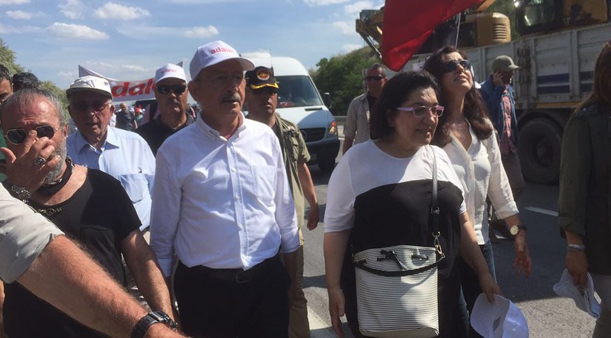 melike-demirag-fusun-demirel