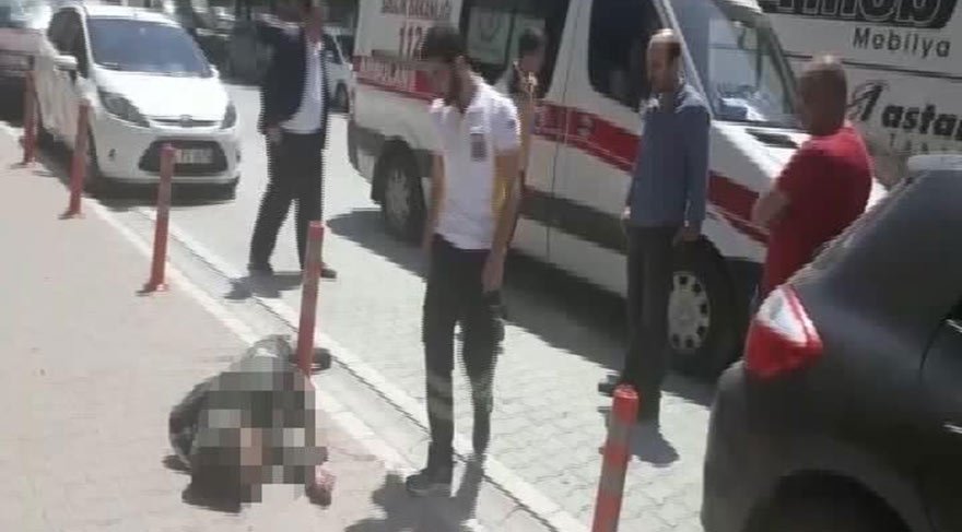 Uyuşturucu madde kullanan genç Taksim Meydanı'nda fenalaştı