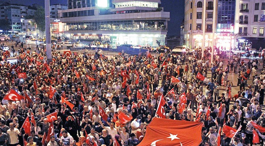 Şehitler Köprüsü’nde 15 Temmuz buluşması