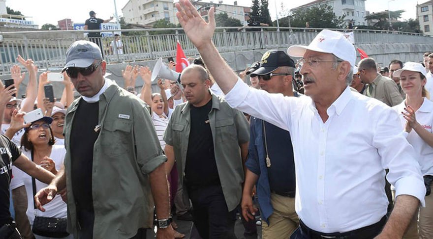Kılıçdaroğlu’nu 24 gün boyunca yalnız bırakmayan 2 isim!