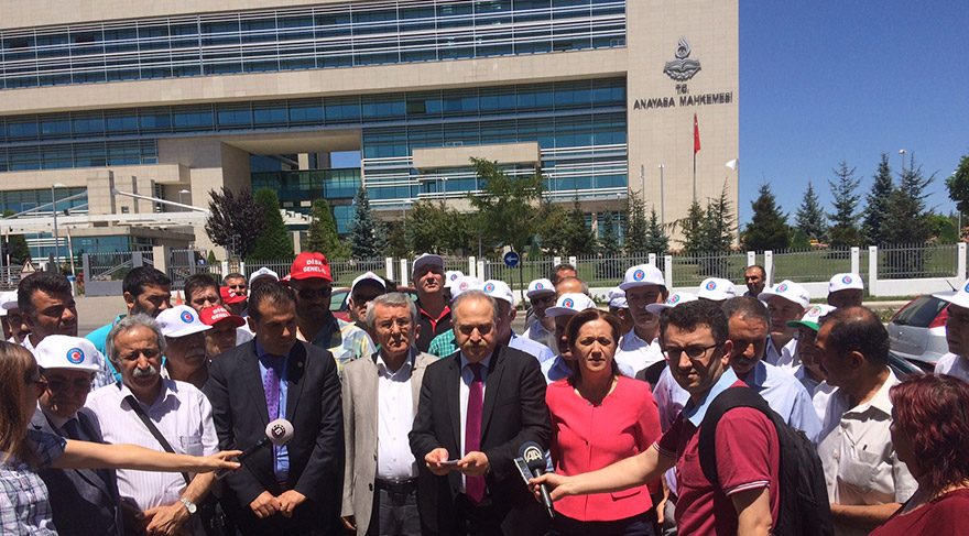 Antalya’da orman Marmaris’te tarım alanları yandı
