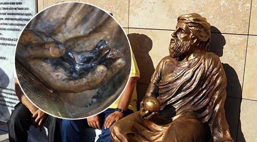 Anaksagoras’ın heykeli bakım için kaldırıldı