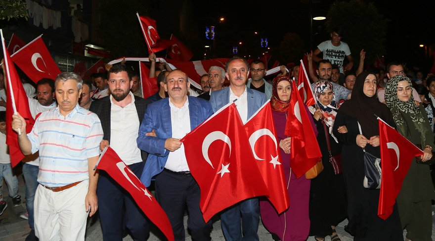 Bağcılar’da Demokrasi Nöbeti’ başladı