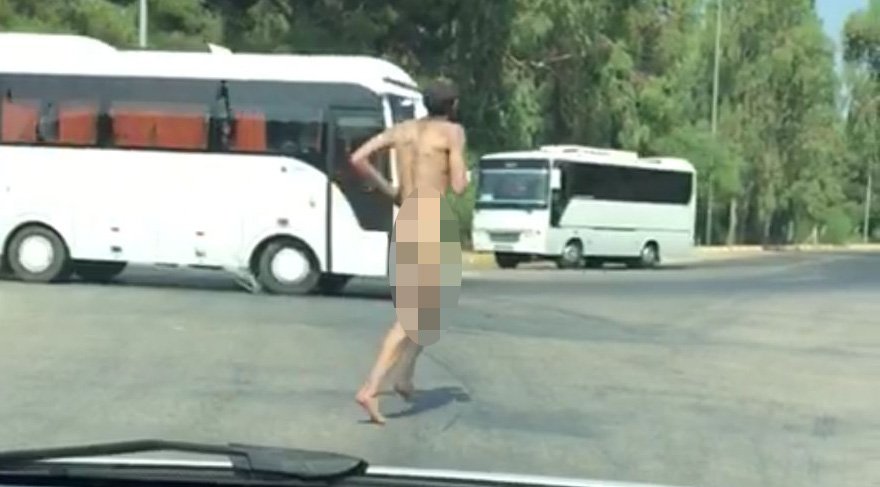 Turizm cennetinde çıplak adam alarmı…