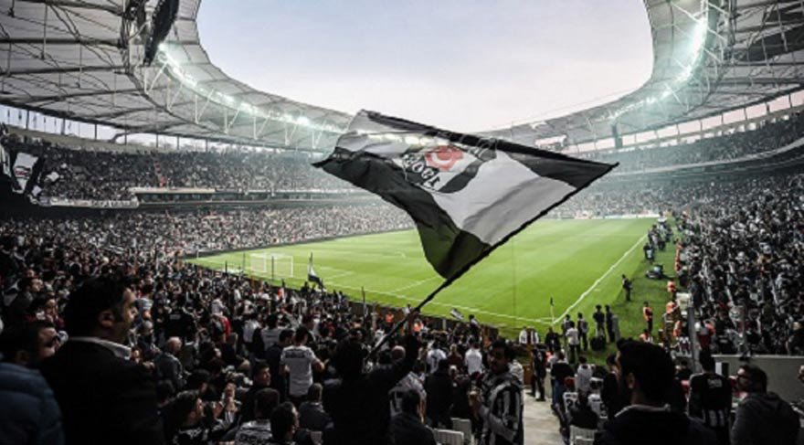 Beşiktaş Schalke 04 maçı hangi kanalda? BJK-Schalke maçı nasıl canlı izlenecek?