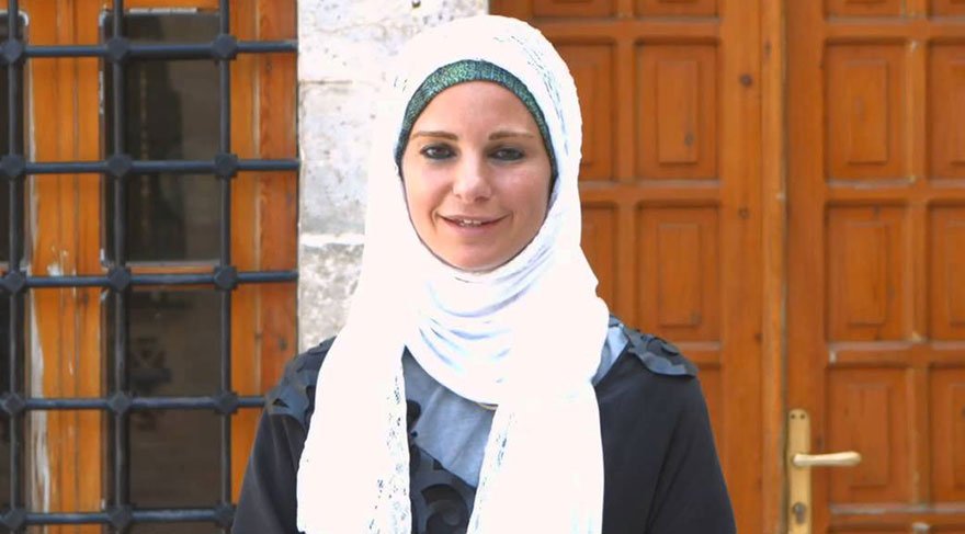 Burcu Çetinkaya’nın yarış sırasında aracı alev aldı
