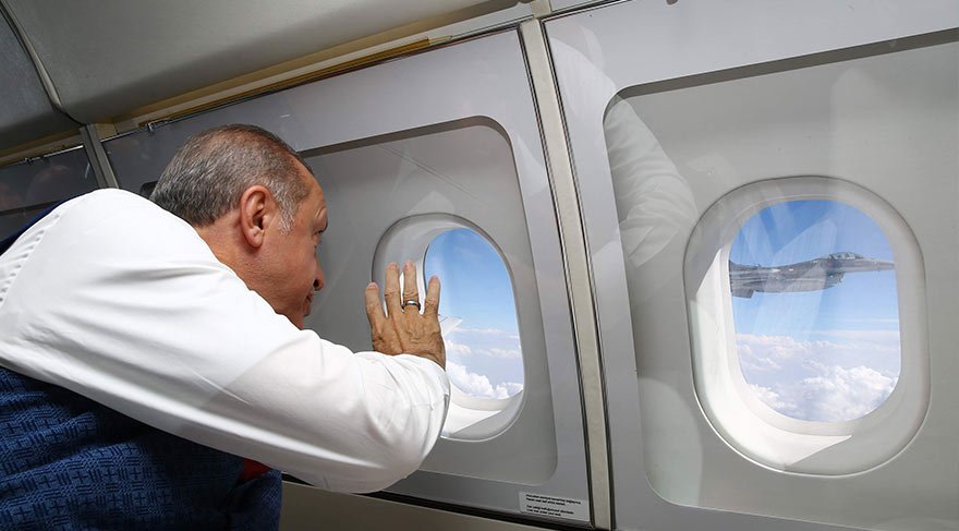 Erdoğan’a savaş jetleri eşlik etti
