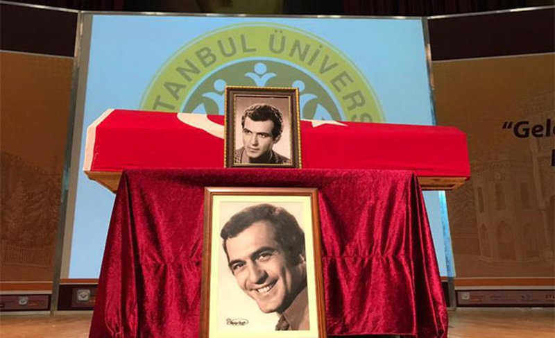 Fikret Hakan’a veda…