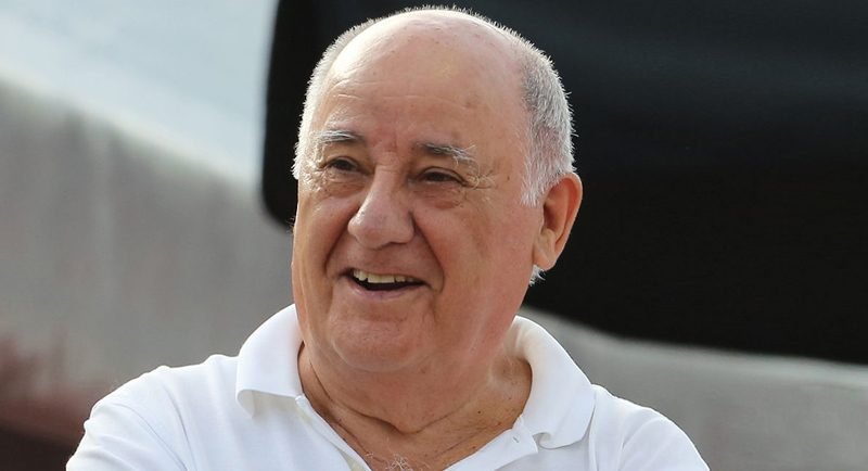 Amancio Ortega 2015 yılında 79 milyar dolarlık servetiyle birkaç günlüğüne dünyanın en zengin insanı olmuştu.