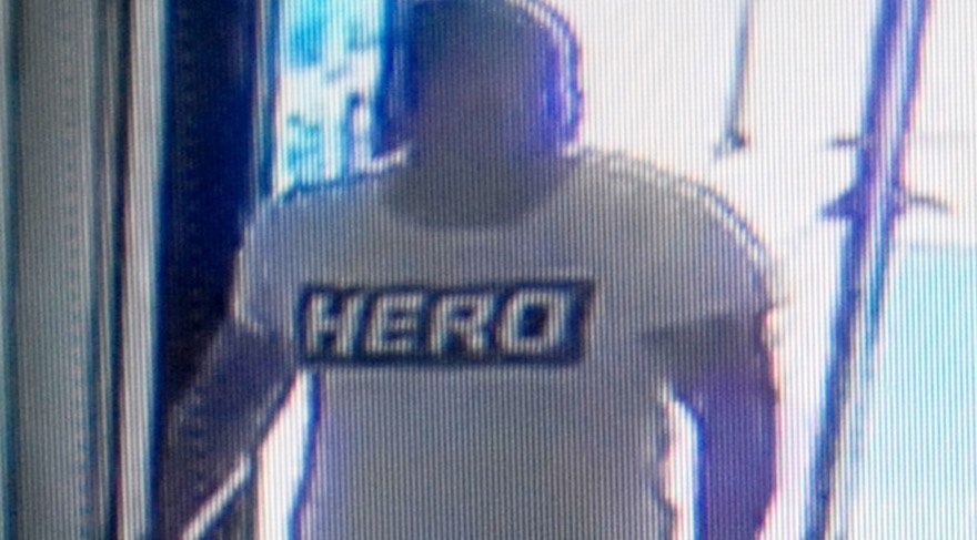 Antalya’da ‘HERO’ tişörtü giyen garsona gözaltı