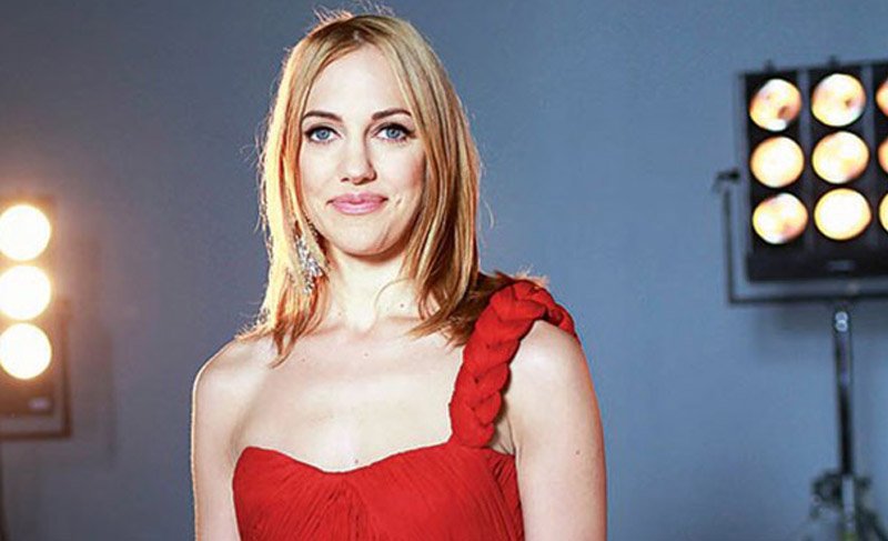Meryem Uzerli, otel odasından paylaştı, sosyal medyada olay oldu