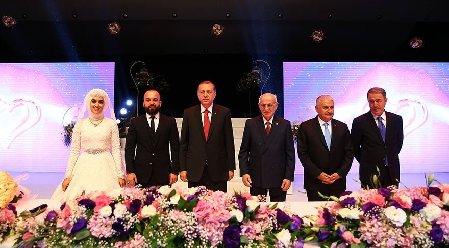Devletin zirvesini buluşturan nikah töreni