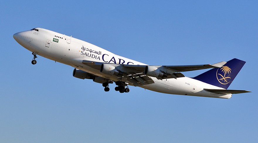 Suudi Arabistan’a uygulanan laptop yasağı kalkıyor