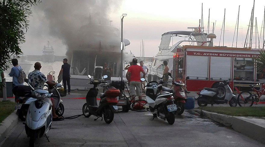 Marinada yangın! Herkes korkuyla izledi