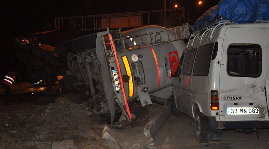 Eskişehir’de zincirleme kaza: 6’sı çocuk 19 yaralı