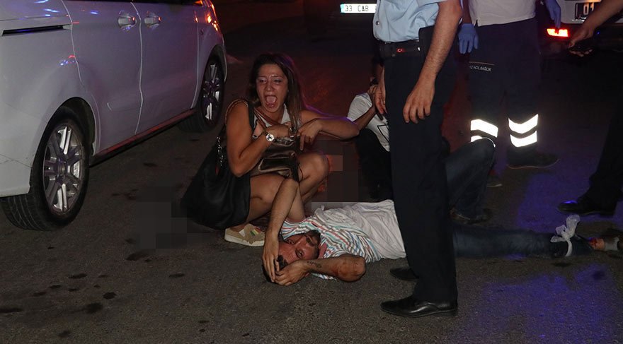 Bar çıkışı kavga: 1 kadın ölü, 5 yaralı