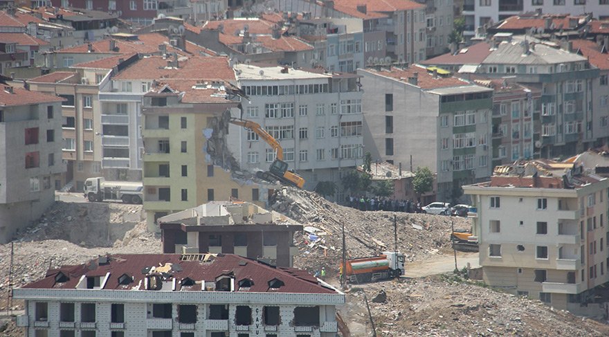 Yerinde dönüşüme imkan veren düzenleme kaldırılıyor
