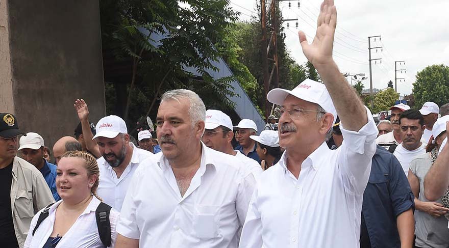 CHP liderinden son mesaj: Bekleyerek gelmez
