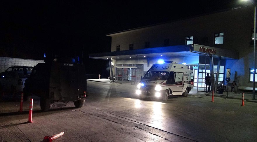 Tunceli’de sivil araca PKK bombası: 1 yaralı