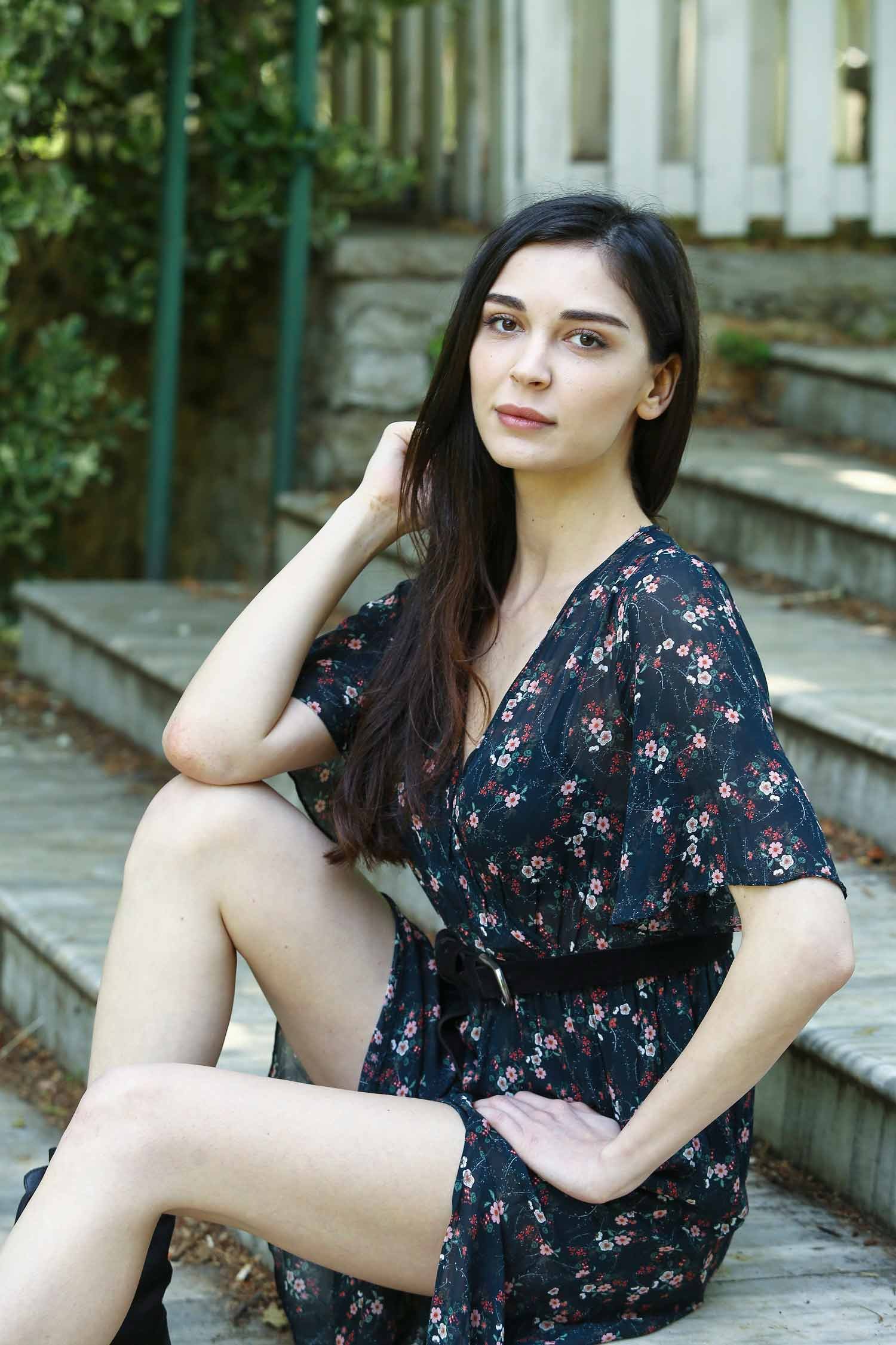 Hande Soral kimdir Aslen nereli ve kaç yaşında Hande Soral kimdir Aslen nereli ve kaç yaşında