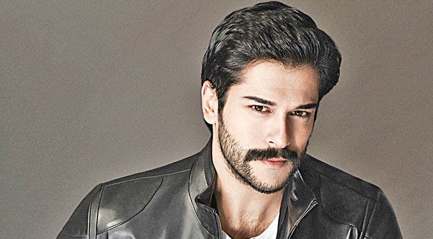 Burak Özçivit, hayvanlar için çağrıda bulundu: “Eziyete hep birlikte ‘Dur’ demeliyiz