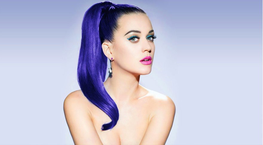 Katy Perry itiraf etti: ‘İlk kez altıncı sınıfta öpüştüm’