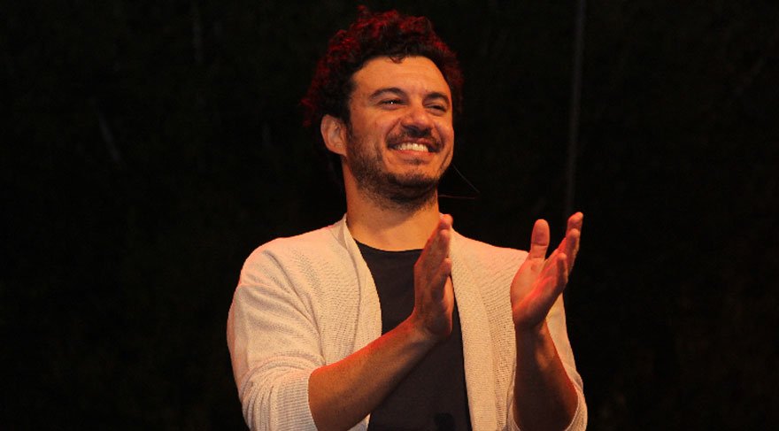 Şarkıcı Buray oyunculuğa yeşil ışık yaktı