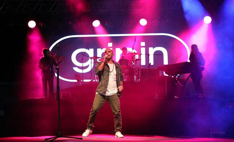 Gripin Denizli’de sevenleriyle buluştu